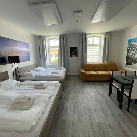Relax21 Hotel Uhersky Ostroh Exterior foto